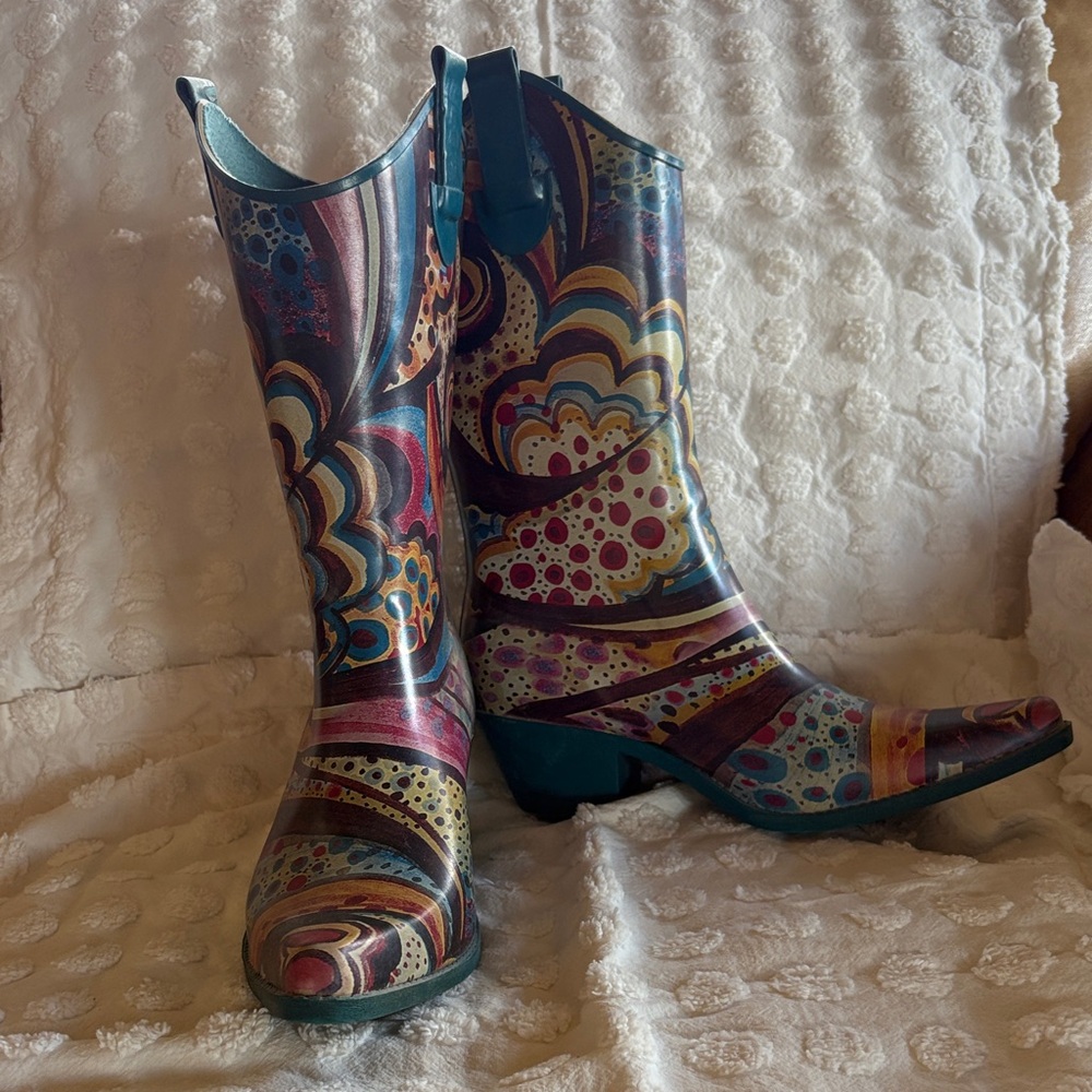 Corkys Multicolor Patterned Water Boots